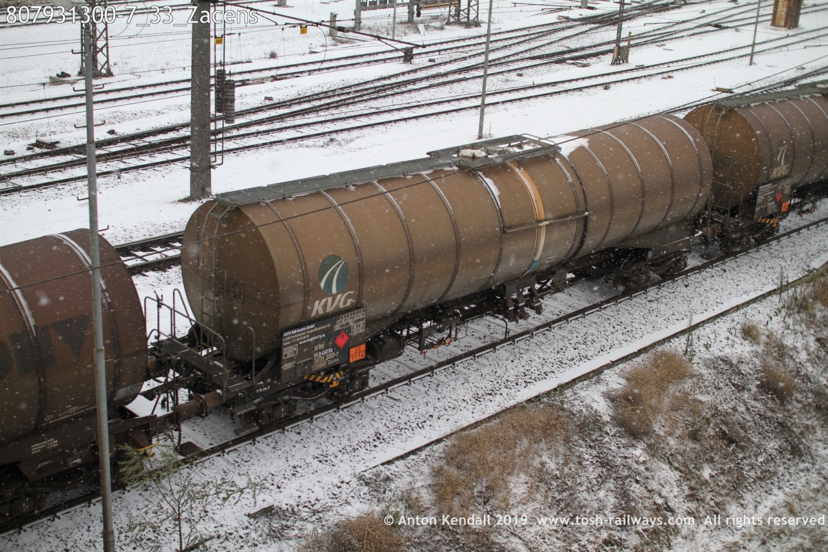 807931300-7_33_Zacens.JPG